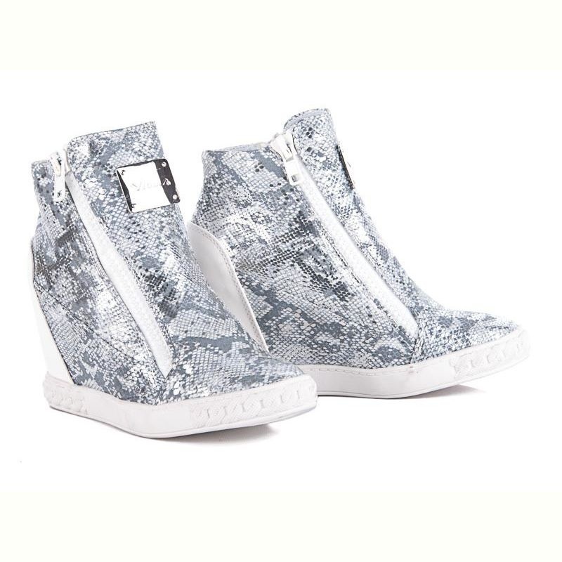 Сникерсы Fabullok Y637-41 Сникерсы Fabullok Y637-41