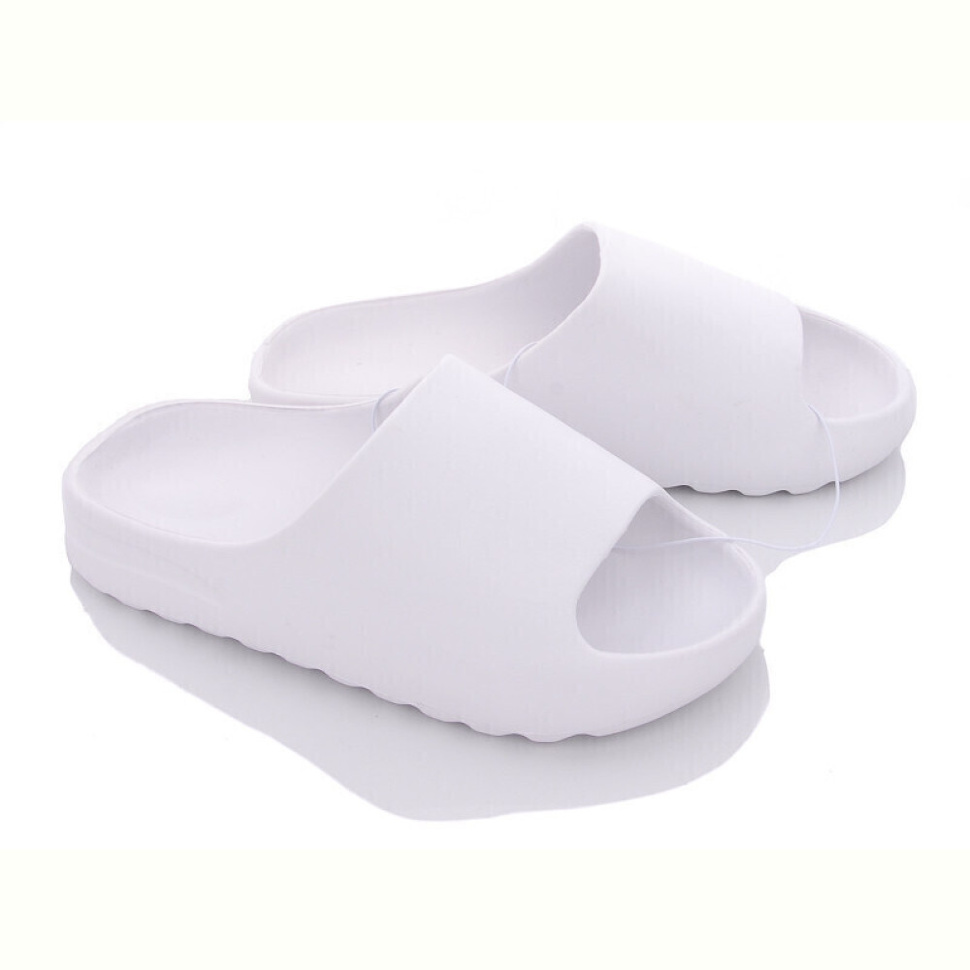 Шлепки YZY A61