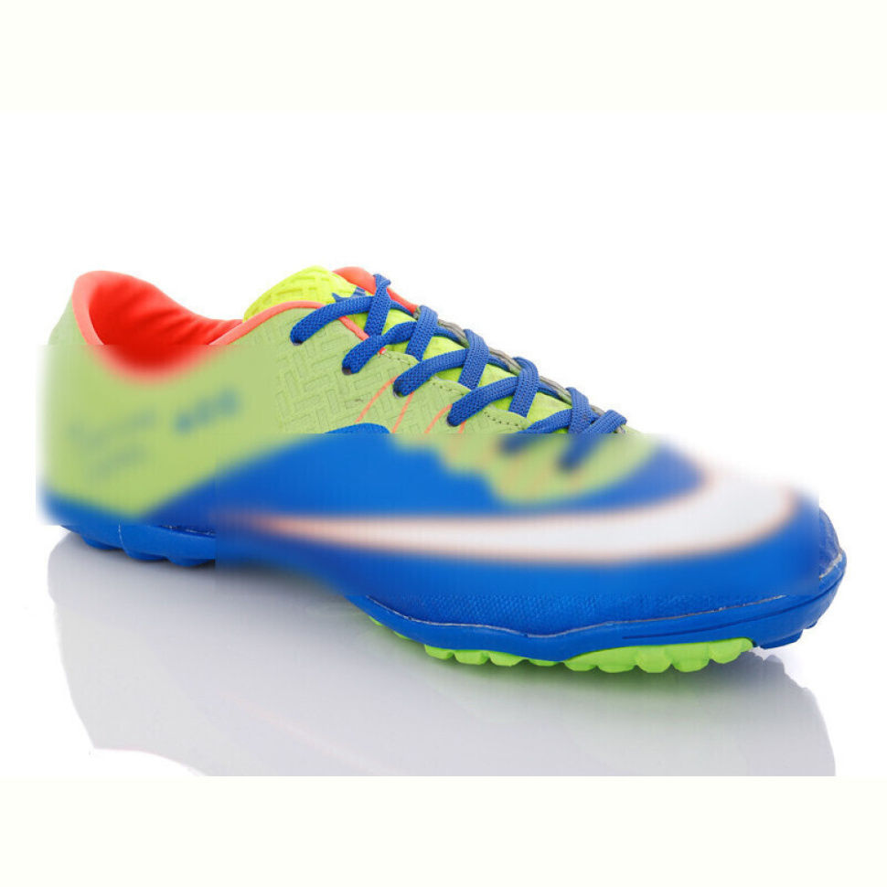 Футбольная обувь Enigma 104-2-2