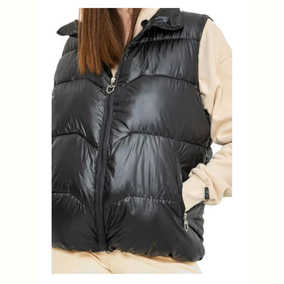 Жилетка Massmag 7011 чорний Жилетка Massmag 7011 чорний